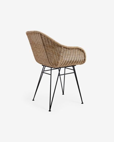 Silla de exterior Chart de ratán sintético y patas de acero galvanizado acabado negro
