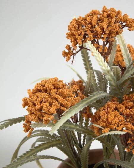 Planta artificial Leonitis leonurus con maceta de cerámica rosa 29 cm