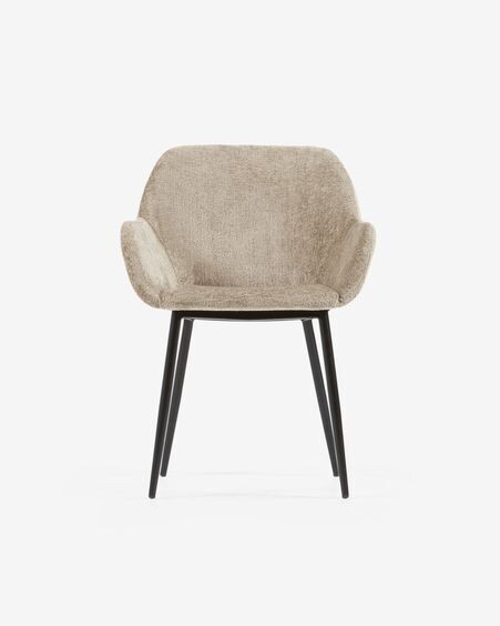 Silla Konna de chenilla beige y patas de acero acabado pintado negro