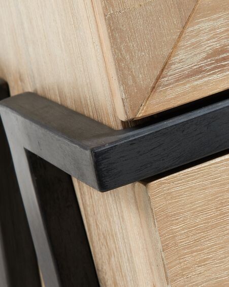 Vitrina Thinh de madera maciza de acacia y patas de acero con acabado negro 95 x 187 cm