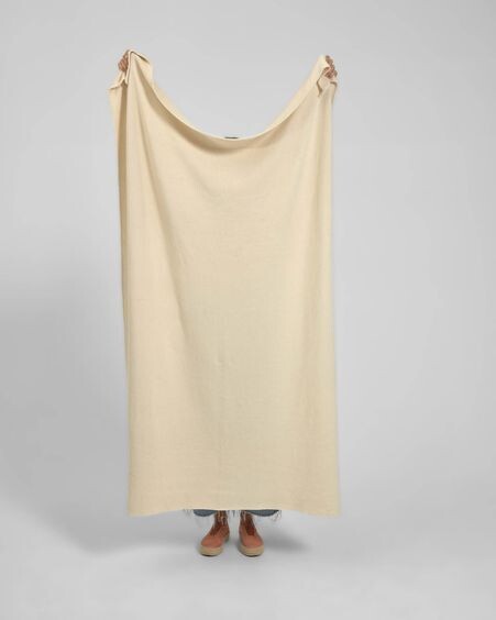 Manta Saian lisa 100% algodón beige 130 x 170 cm