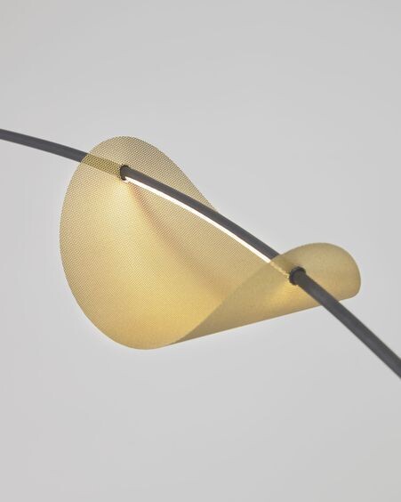 Lámpara de techo Anatolia de metal con acabado pintado negro y detalle dorado