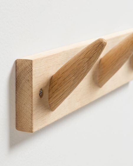 Colgador de pared Natane 3 ganchos madera abedul