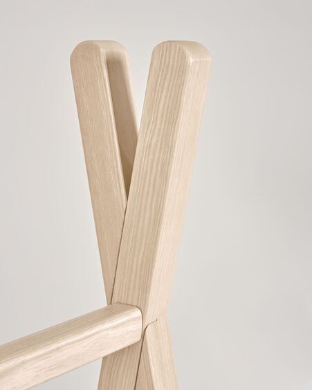 Burra tipi Maralis de madera maciza de fresno 148 x 50 cm