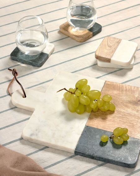 Tabla de servir Wilmina de mármol blanco y verde y madera de mango