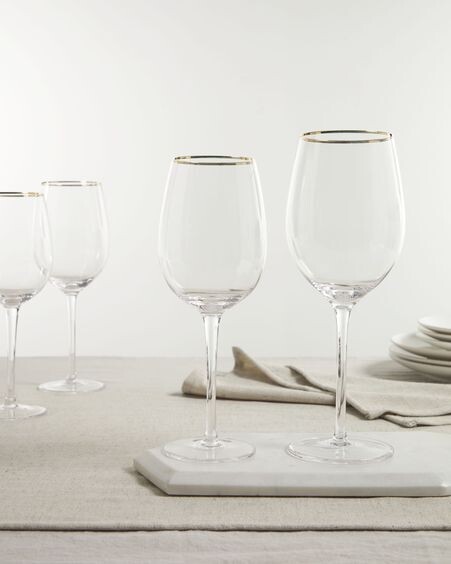 Copa de vino Rasine de cristal transparente y detalle dorado 50 cl