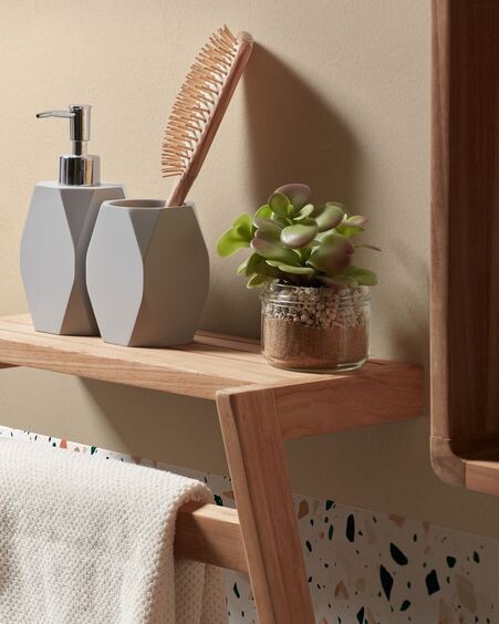 Toallero de pared Kuveni de madera maciza de teca 40 x 63 cm