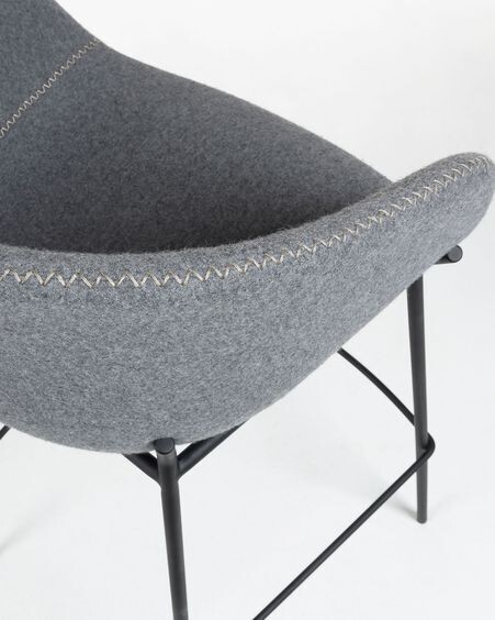 Taburete Yvette gris y acero con acabado negro altura 74 cm