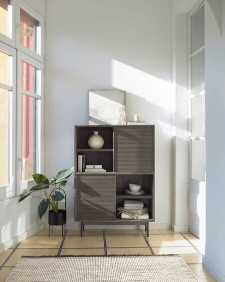 Estantería Indiann de madera maciza de acacia y patas de acero acabado negro 100 x 140 cm