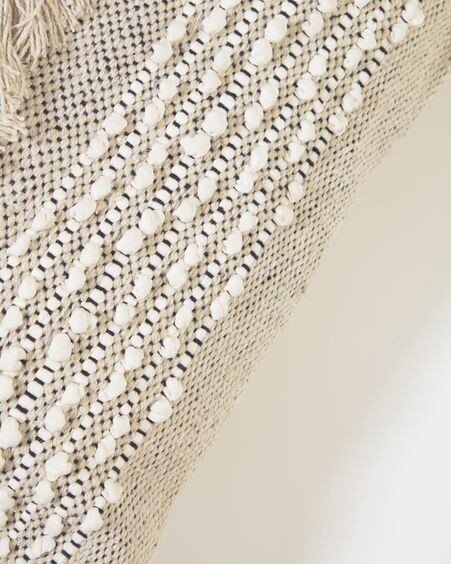 Funda cojín Malvina 100% algodón flecos beige 45 x 45 cm