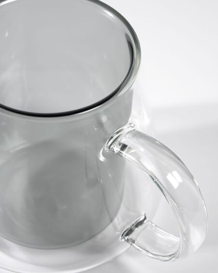 Taza grande Kimey de vidrio transparente y gris