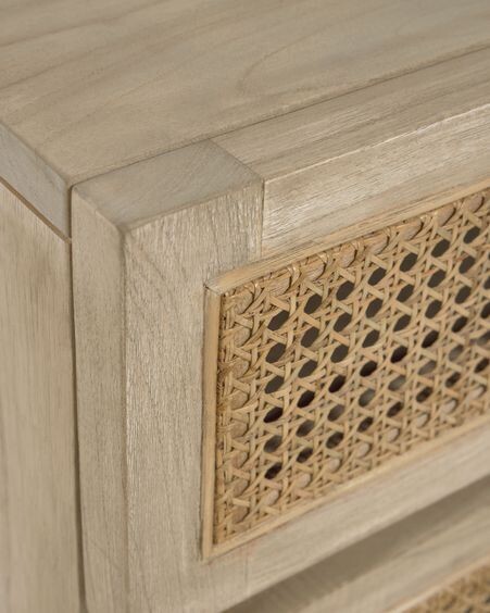 Cómoda Rexit 5 cajones madera maciza y chapa mindi con ratán 60 x 113 cm