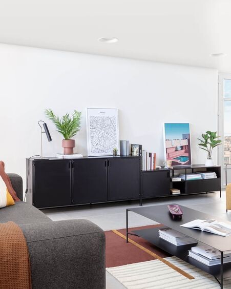 Mueble TV Shantay acero con acabado negro 150 x 50 cm