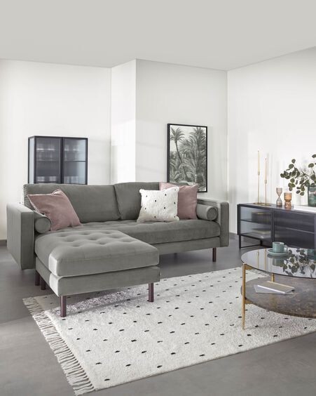 Sofá Debra 3 plazas con reposapiés terciopelo gris 222 cm