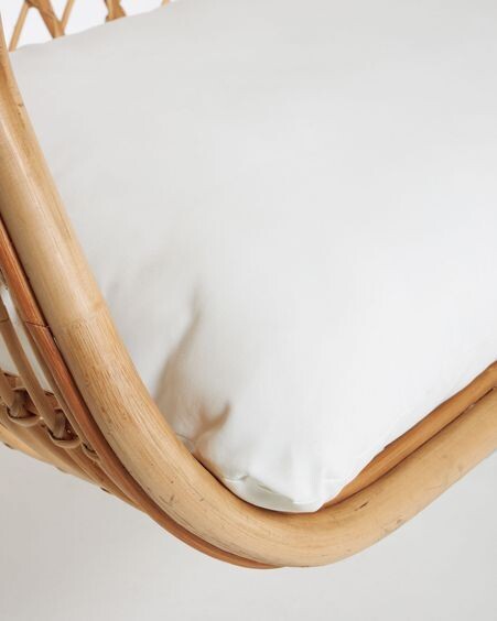Sillón colgante con pie Ekaterina