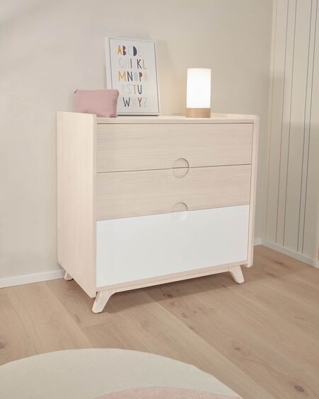 Lámpara de mesa Slat de algodón y madera de haya