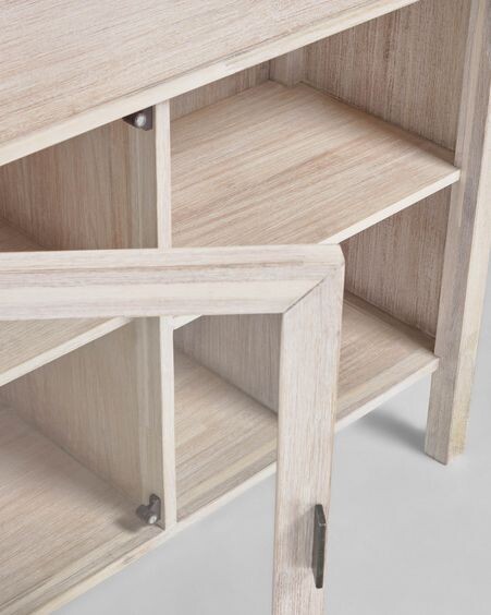 Vitrina Alen de madera maciza de acacia 110 x 166 cm