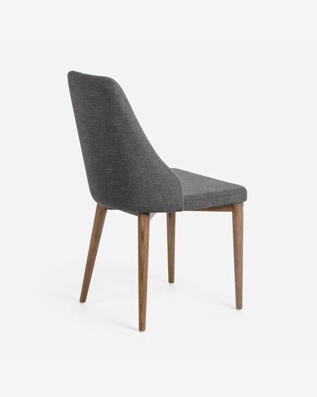 Silla Rosie gris oscuro y patas de madera maciza de fresno acabado oscuro