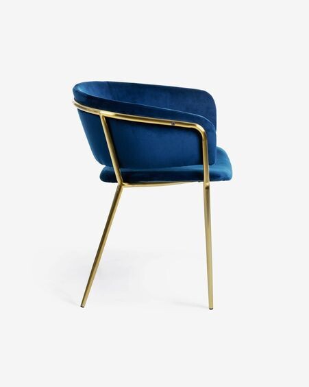 Silla Runnie de terciopelo azul con patas de acero con acabado dorado