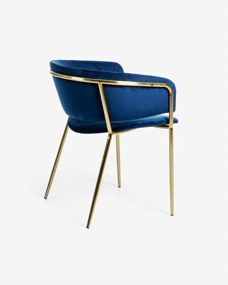 Silla Runnie de terciopelo azul con patas de acero con acabado dorado
