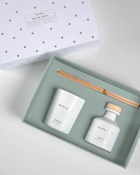 Set White Soul de ambientador en sticks 50 ml y vela aromática 70 gr