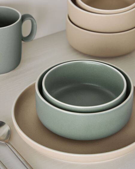 Plato plano Shun de porcelana beige