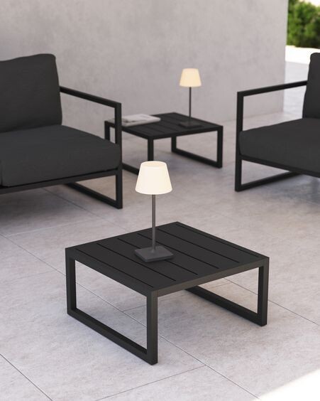 Mesa auxiliar 100% exterior Comova de aluminio negro 60 x 60 cm