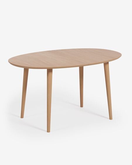 Mesa extensible oval Oqui en chapa de roble y patas de madera maciza Ø 140 (220) x 90 cm