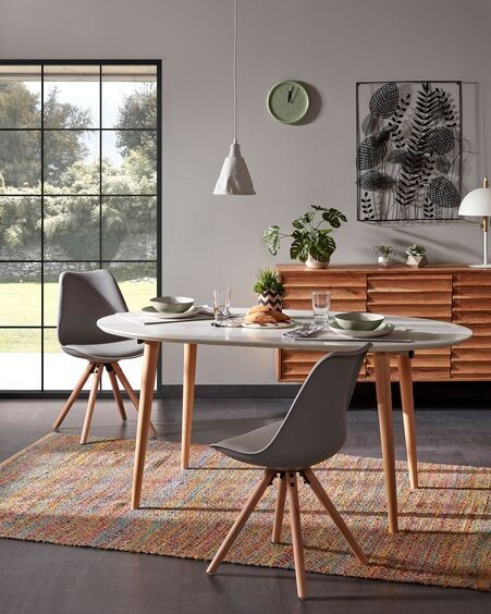 Mesa extensible oval Oqui MDF lacado blanco y patas madera maciza haya 140 (220) x 90 cm