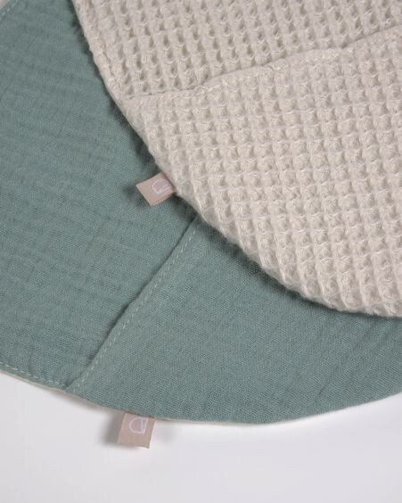 Set Lupe de 2 baberos 100% algodón orgánico (GOTS) beige y turquesa