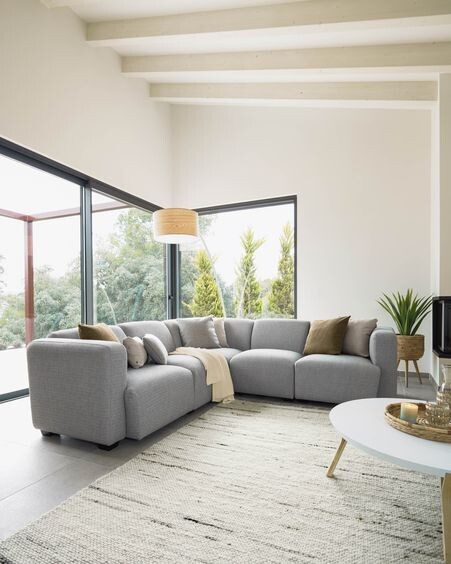 Sofá modular rinconero Legara 5 plazas gris claro 226 x 226 cm
