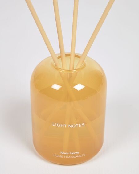 Ambientador en sticks Light Notes 200 ml