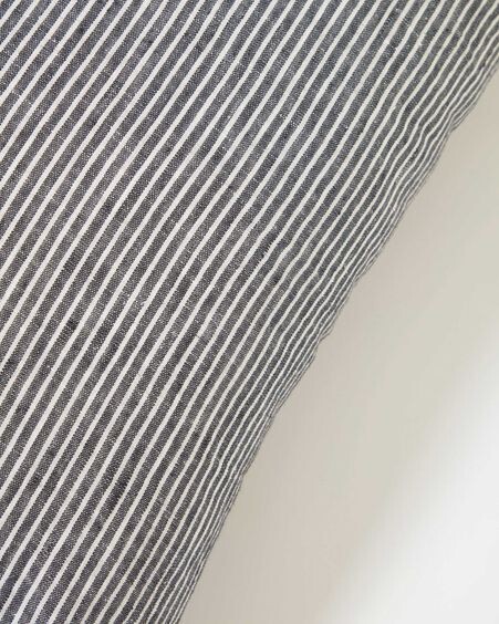 Funda cojín Marena 100% lino rayas negro y blanco 45 x 45 cm