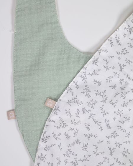 Set Yamile de 2 baberos 100% algodón orgánico (GOTS) turquesa y blanco con hojas gris