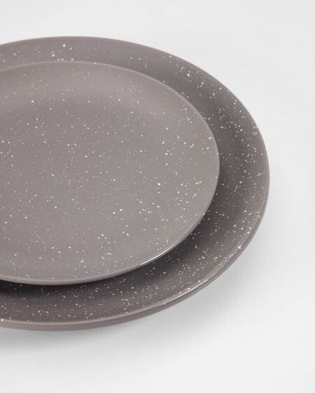 Plato plano Aratani de cerámica gris oscuro