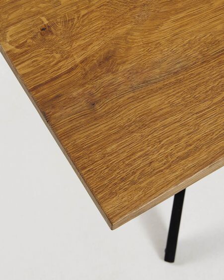 Mesa Amethyst de chapa de roble envejecido y patas acero con acabado negro 160 x 90 cm