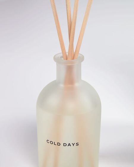 Ambientador en sticks Cold Days 200 ml