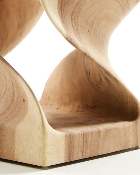 Mesa auxiliar Hakon con interior tallado 30 x 30 cm