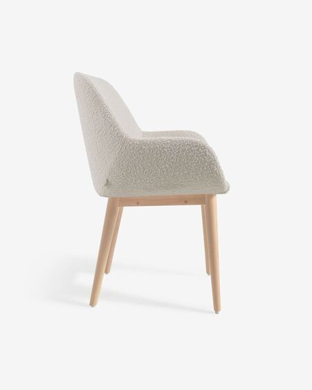 Silla Konna de borreguito blanco y patas de chapa de fresno acabado natural