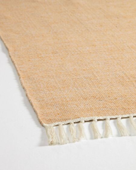 Alfombra exterior Elbia de PET mostaza 160 x 230 cm
