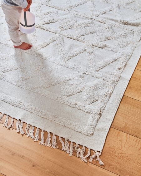 Alfombra Dabria 100% algodón beige 140 x 200 cm