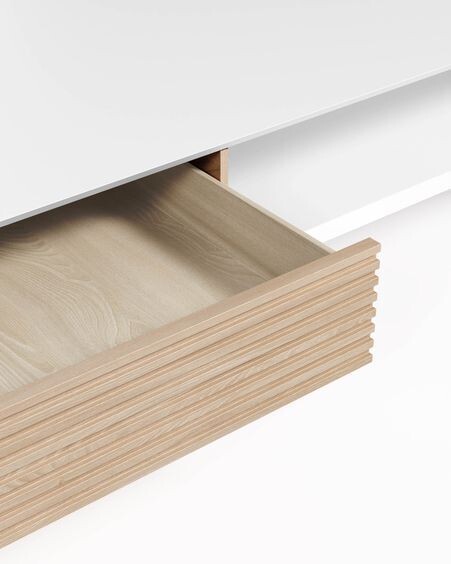 Mesa de centro Marielle de chapa de fresno y lacado blanco 124 x 70 cm