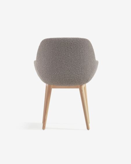Silla Konna de borreguito gris claro y patas de chapa de fresno acabado natural