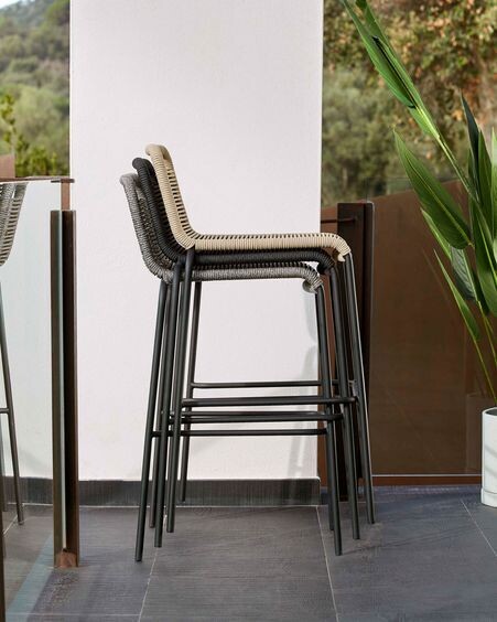 Taburete Lambton de cuerda gris y acero con acabado negro altura 74 cm