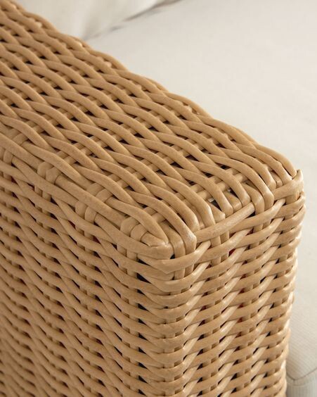 Butaca Giana madera maciza acacia y ratán FSC 100%