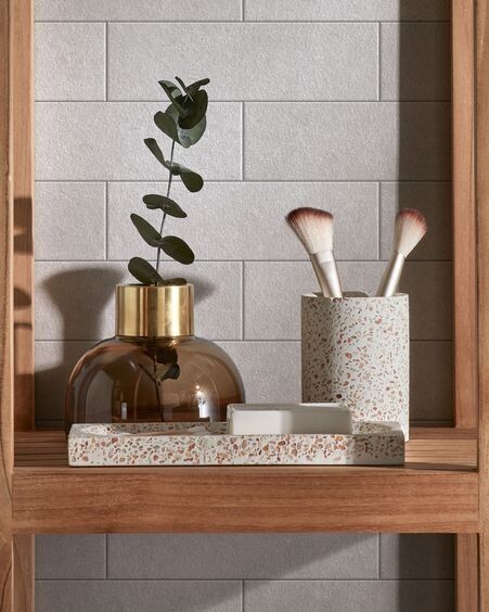Estantería de baño Kuveni de madera maciza de teca 40 x 182 cm
