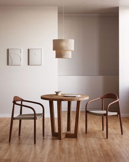 Mesa redonda Nahla de madera maciza de acacia con acabado natural Ø 90 cm