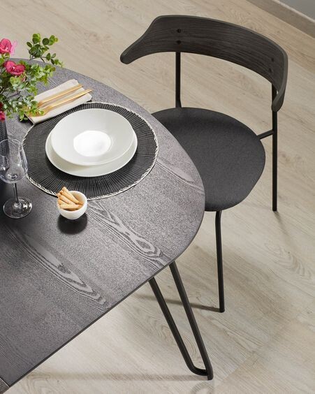 Mesa extensible Milian 170 (320) x 100 cm chapa de fresno patas de acero acabado negro