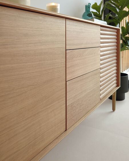Aparador Lenon de madera maciza y chapa de roble 200 x 86 cm FSC MIX Credit