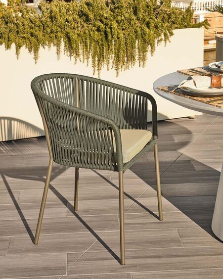 Silla Yanet de cuerda verde y patas de acero galvanizado